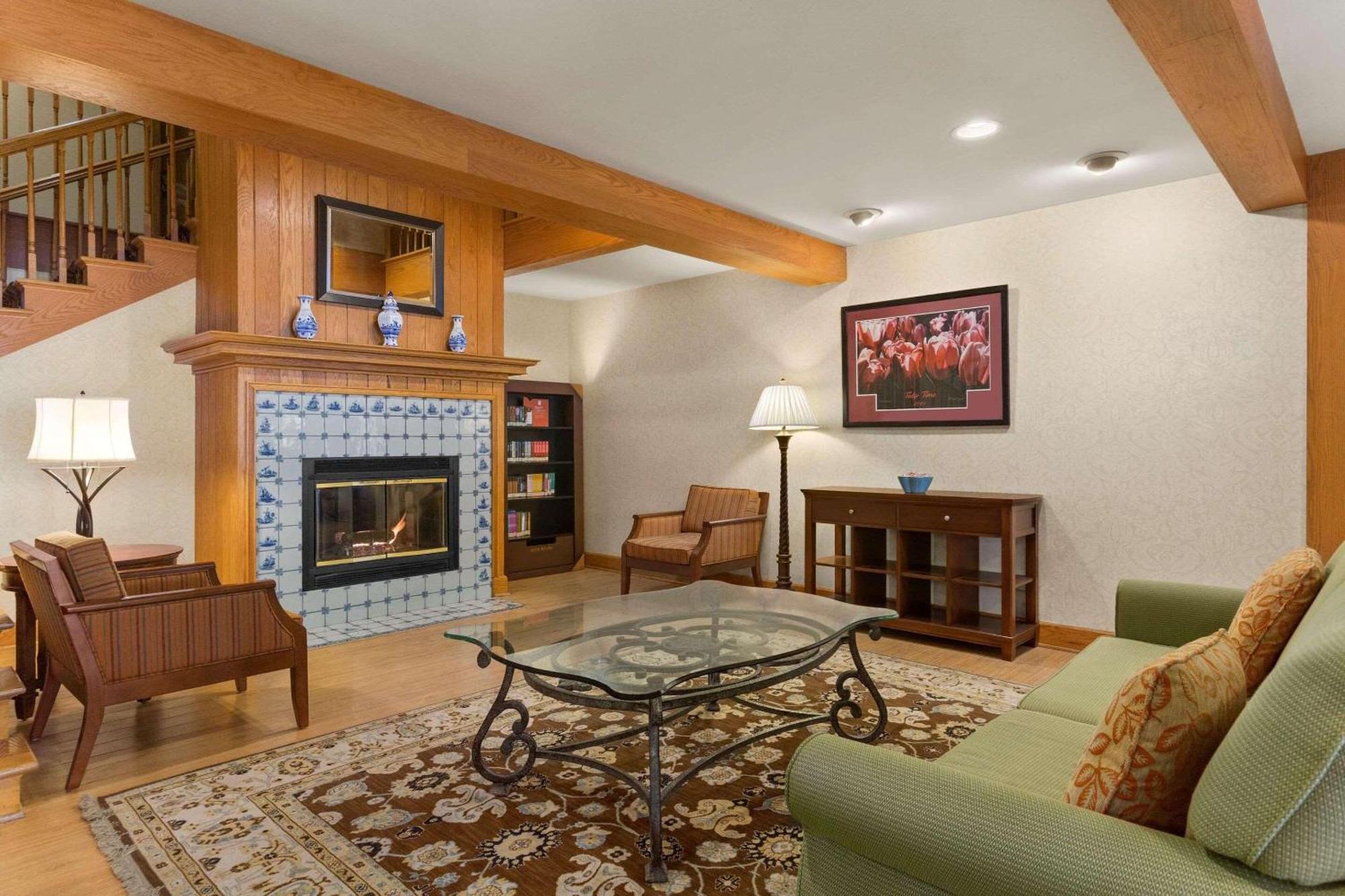 Country Inn & Suites By Radisson, Holland, Mi Dış mekan fotoğraf